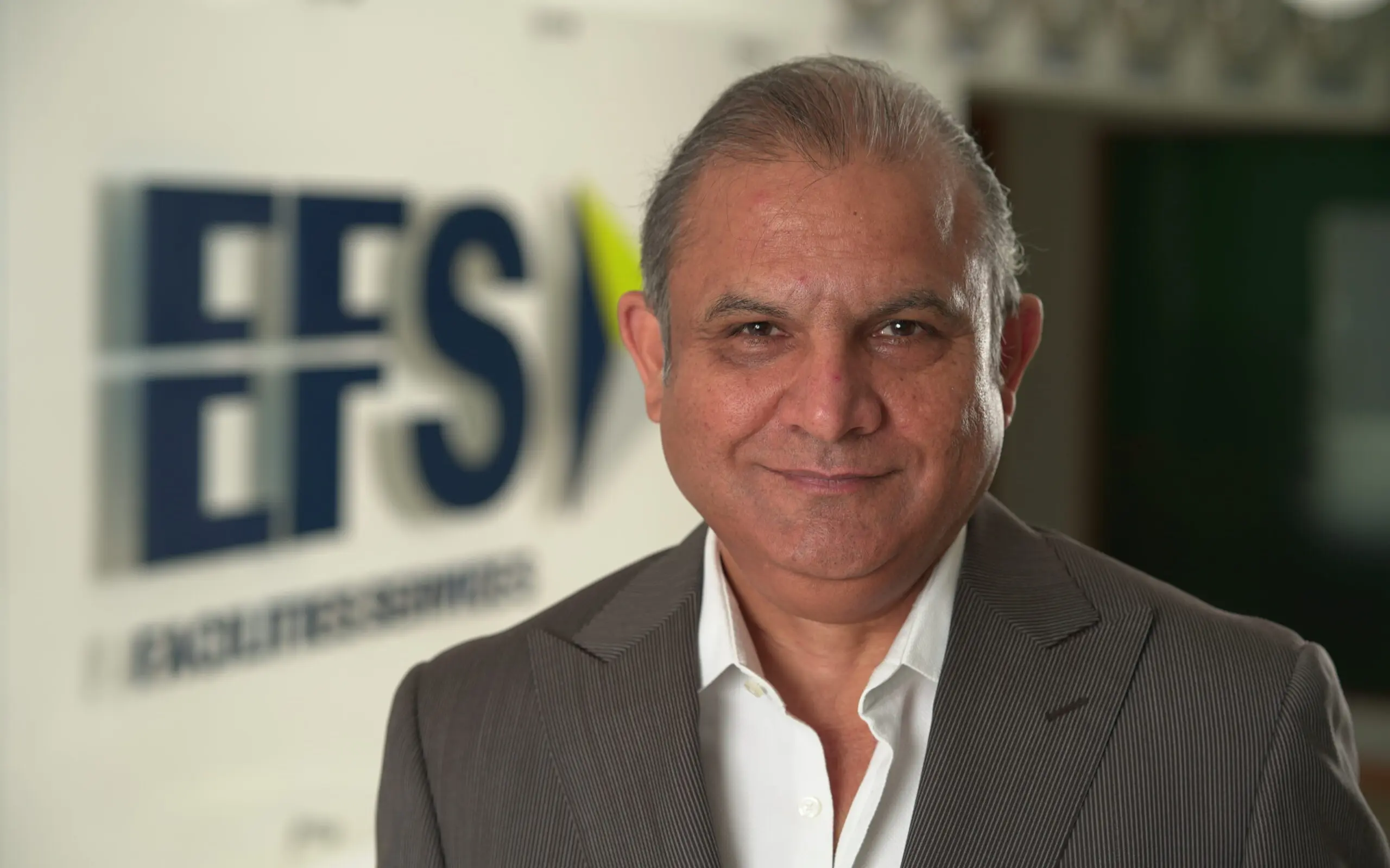 EFS-Group-CEO-Tariq-Chauhan-named-among-the-top-CEOs-by-Forbes-Middle-East-for-transforming-EFS-into-a-global-level-corporation